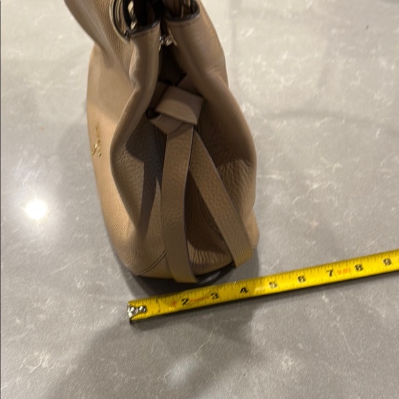 Michael Kors Beige Leather Shoulder Bag Braided Handle - Picture 3 of 12